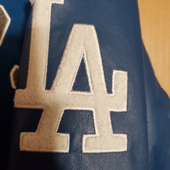 DODGERS LEATHER AND WOOL REVERSIBLE JACKET - Picture 8 of 16